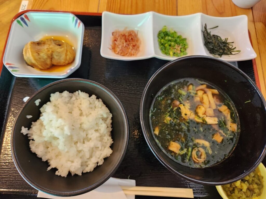 湧水飯釜 大王庵の本わさび飯