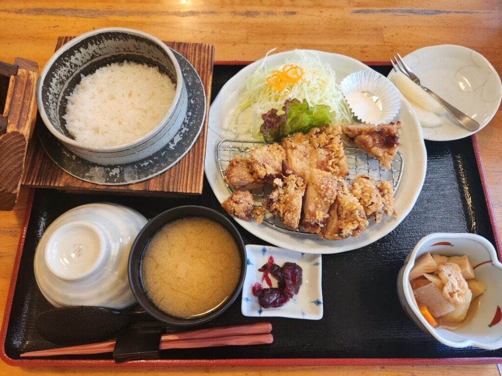 穂の香の「山賊定食」