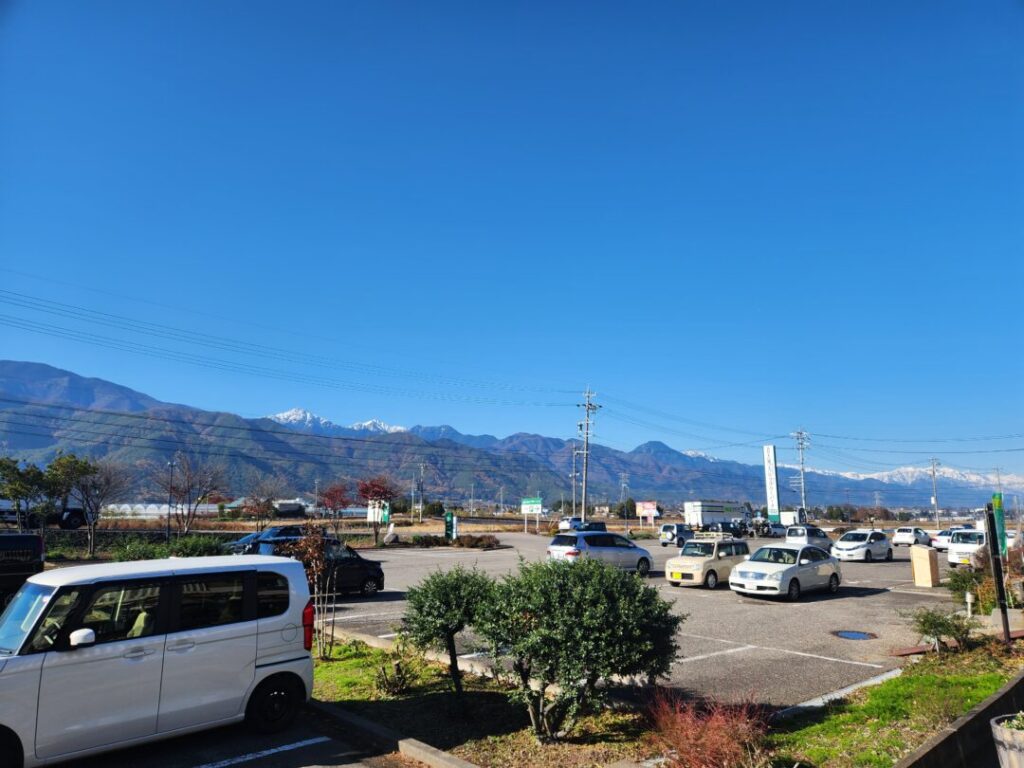 おいも日和の駐車場